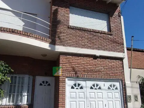 Casa - Alquiler - Argentina, VILLA BALLESTER - C 130 SAN LORENZO 2381