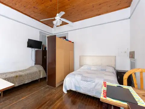 Departamento 7 ambientes con 2 baños