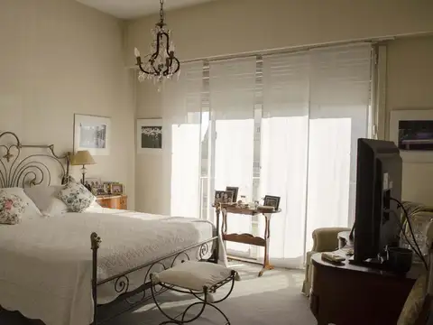 Departamento 7 ambientes con 3 baños