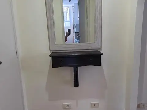 VENTA DE  3 AMBIENTES EN RECOLETA  CON PATIECITO  7 PISO