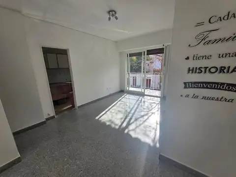 Virgilio 1600, Piso 1