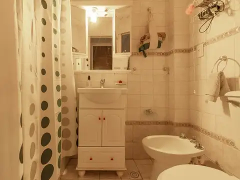 Depto Tipo Casa en Venta 56 años