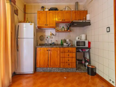 Ruiz Huidobro 3400 , Piso 1