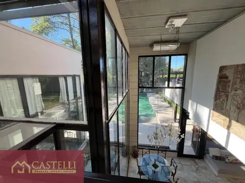 Casa en Alquiler Temporal con 4 cocheras
