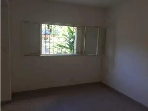 Depto Tipo Casa en Alquiler de 2 dormitorios
