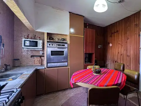 Depto Tipo Casa en Venta 50 años