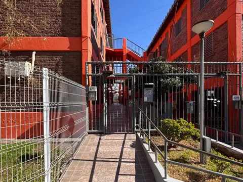VENTA DEPARTAMENTO 3 DORMI 2DO PISO ESCL EL PARRAL