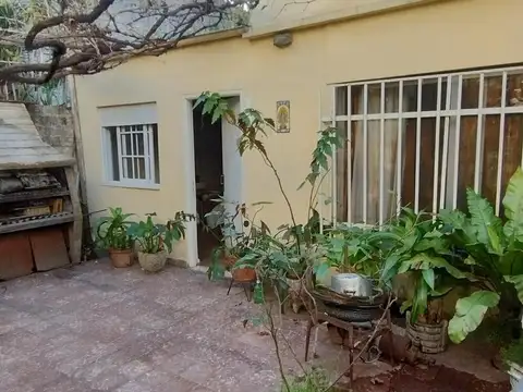 Depto Tipo Casa en Venta de 4 dormitorios