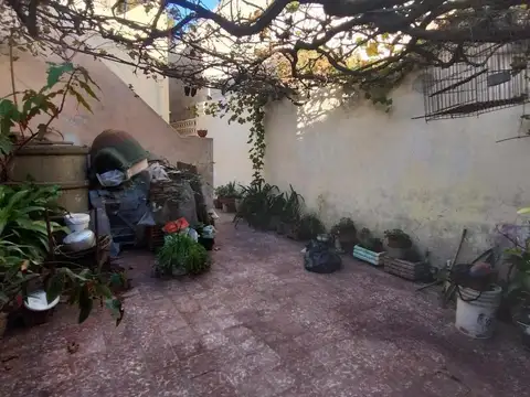 Depto Tipo Casa 5 ambientes con 1 baño