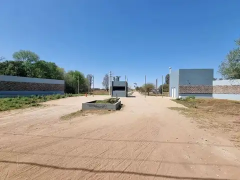 VENTA TERRENO EN LOMAS DE ANISACATE