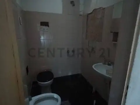 124 entre 37 y 38 , Piso 0