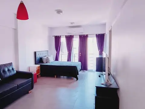 VENTA MONOAMBIENTE PARQUE CHAS PISO ALTO LUMINOSO