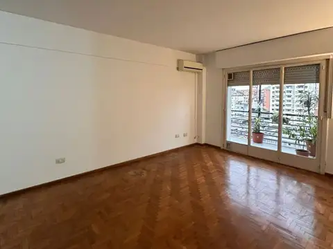 Departamento en Alquiler de 5 ambientes