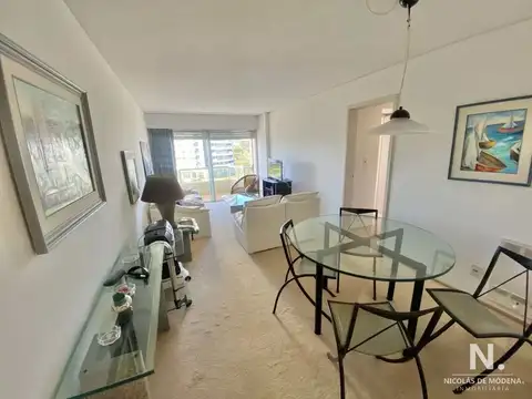 En venta hermoso departamento en Brava, Punta del Este.