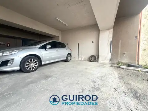 Cochera en Venta en Villa Pueyrredon, CABA