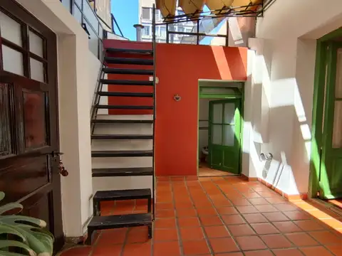 Depto.tipo casa de 3 ambientes en Venta en Abasto