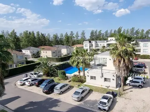 Casa Dúplex  en Venta en Boulevard del Sol, Pilar, G.B.A. Zona Norte