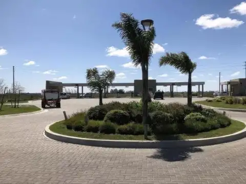 Terreno en Venta de 818,0 m2