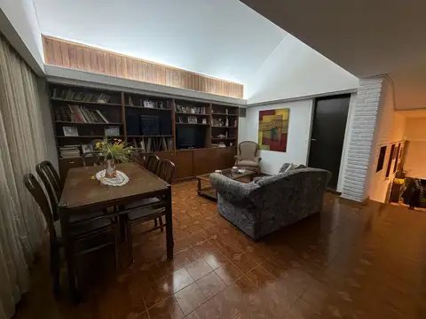 Casa en Venta en Temperley, USD 178.000