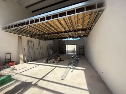 Local - Las Colinas P.Ramos