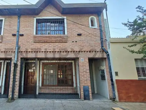 PH TRIPLEX 4 AMB CON PATIO CASEROS APTO CREDITO