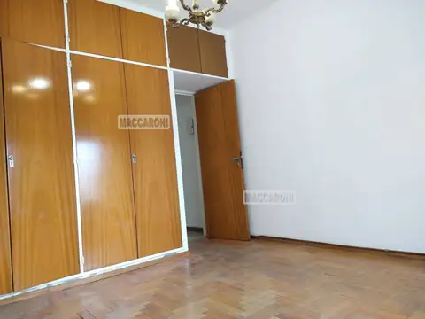 AV GENERAL MOSCONI 100