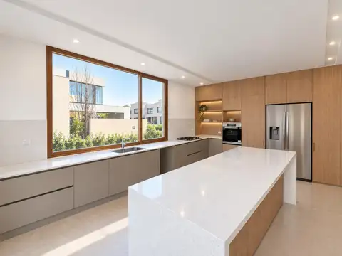Casa en Venta en Vida, USD 720.000