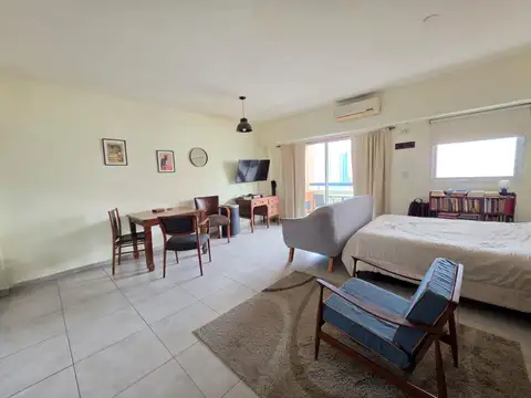 Dpto monoambiente venta San Cristobal piso alto