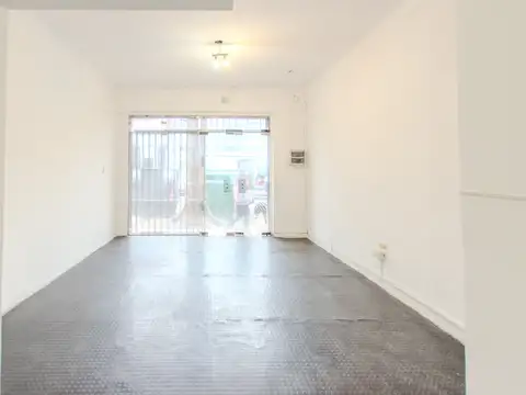 Local en Alquiler en Chacarita, $ 900.000