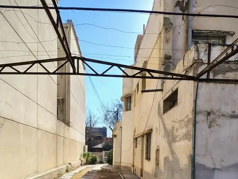 Agustina Alvarez  al 332