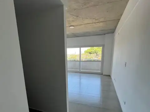 Departamento en Alquiler en Villa Martelli, USD 700