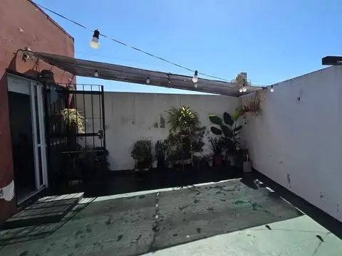 Depto Tipo Casa en Venta 16 años