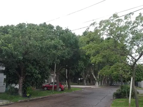 Terreno/Casa a reciclar en VENTA