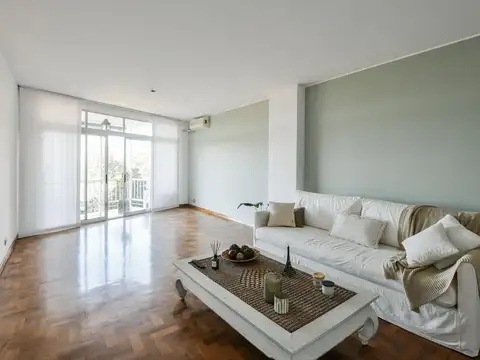 Departamento en venta de tres dormitorios vista al rio cochera barrio Martín rosario