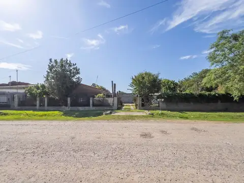 VENTA CASA 3 DORMITORIOS EN PUERTO GABOTO