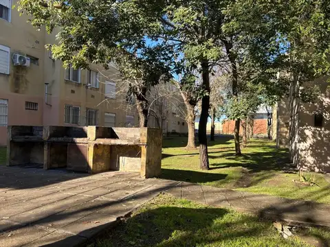 Departamento en Alquiler en Campana, $ 650.000