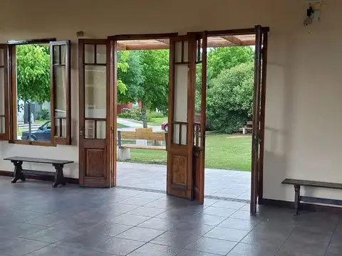 Avenida Bartolomé Mitre 800