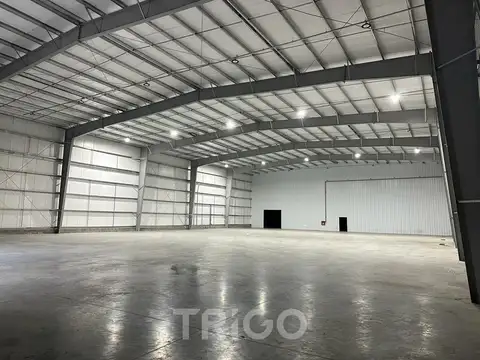 Deposito Galpón Nave Industrial logistica Alquiler a Estrenar en Parque Industrial Ruta 6 2000 Mts²
