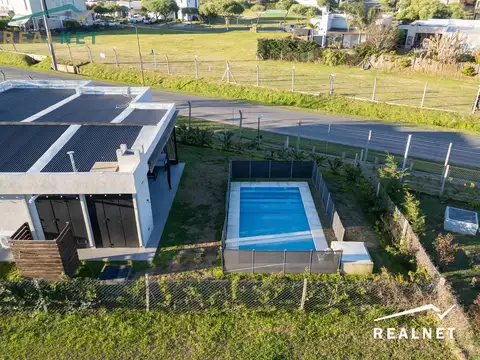 Casa en Venta en Pilar del Este - San Eduardo, USD 182.000