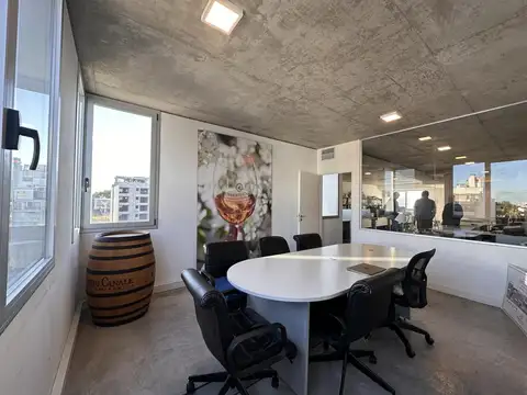 Oficina 2 ambientes con 2 baños