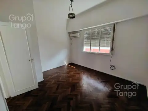 Departamento en Venta en Balvanera, USD 115.000