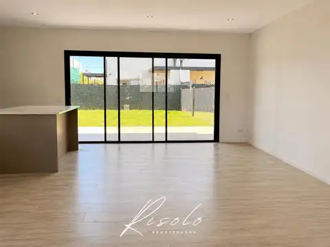 A ESTRENAR - TOWNHOUSE - 3 DORMITORIOS - SPRING PARK – PILAR