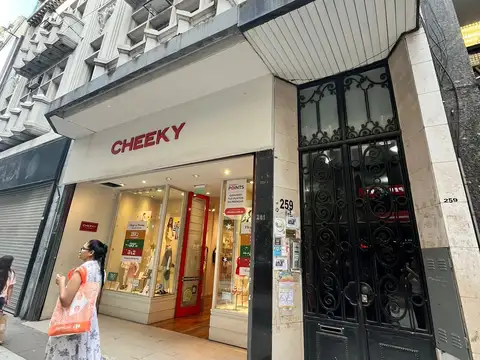 Oficina en venta excelente ubicacion zona Centro.