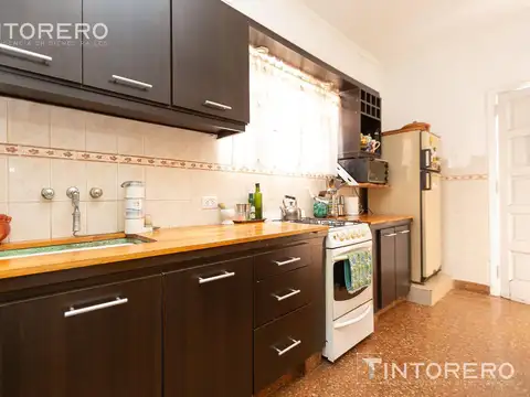 VENTA CASA 3 AMBIENTES CON JARDIN EN PADUA SUR. APTO CRÉDITO.
