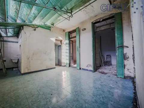 Depto Tipo Casa 2 ambientes con 1 baño