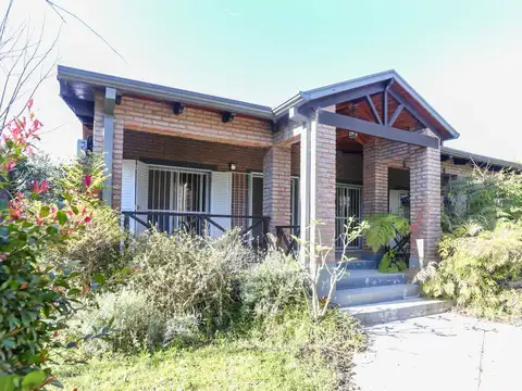Imperdible casa en Rincón con sorpresas.