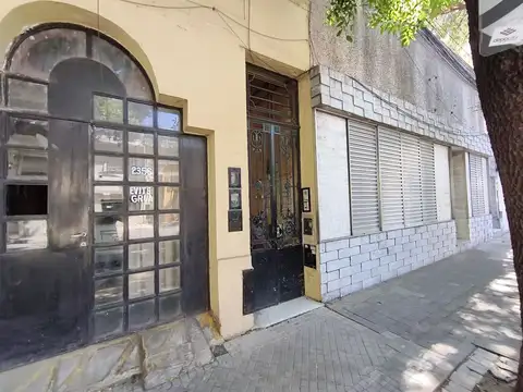 pasillo en alquiler con patio parrillero pichincha