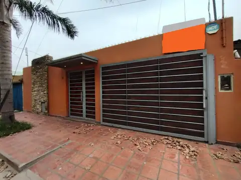CASA-VENTA-2 DORMITORIOS-MERLO-COCHERA-QUINCHO