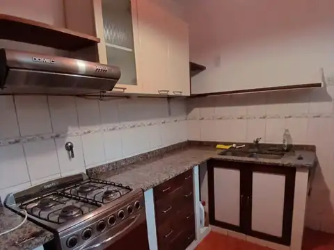 Departamento 4 ambientes con 1 baño
