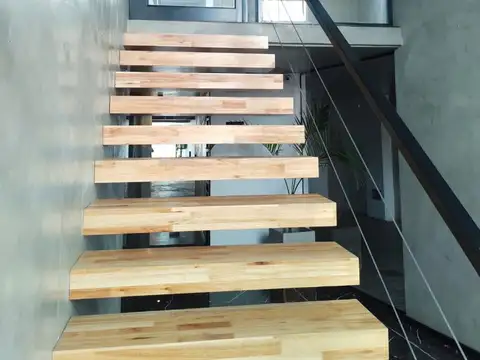 Dorrego 1300, Piso EP